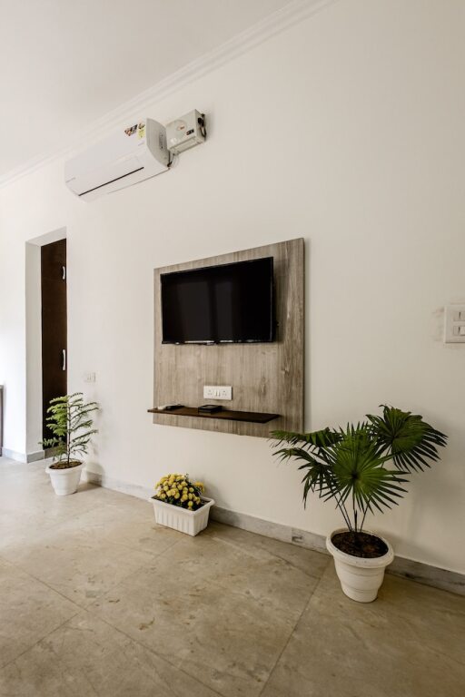 Гуруграм: Lime Tree Hotel Golf Course Road Sec-43