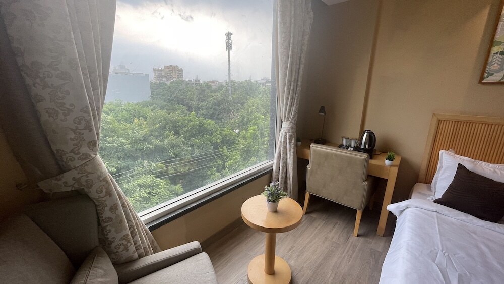 Гуруграм: Saltstayz Coroprate Suites - Golf Course