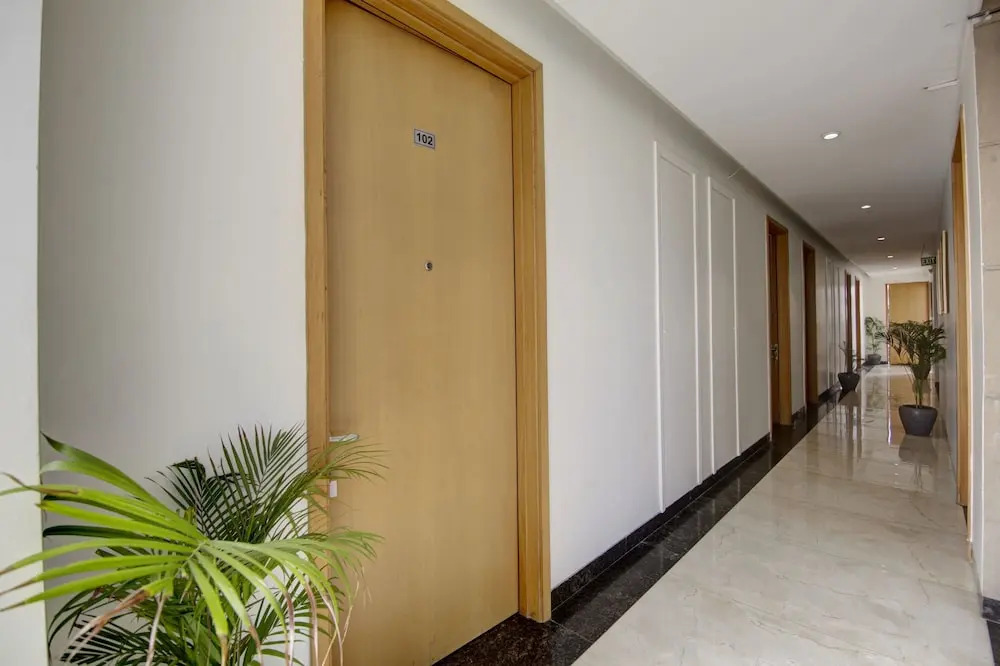 Гуруграм: Saltstayz Coroprate Suites - Golf Course