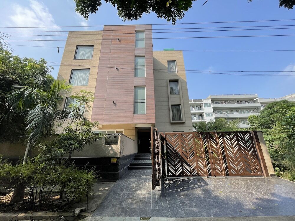 Гуруграм: Saltstayz Coroprate Suites - Golf Course