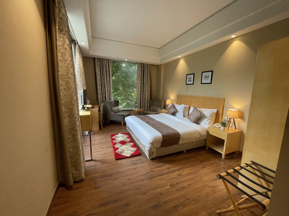 Гуруграм: Saltstayz Coroprate Suites - Golf Course