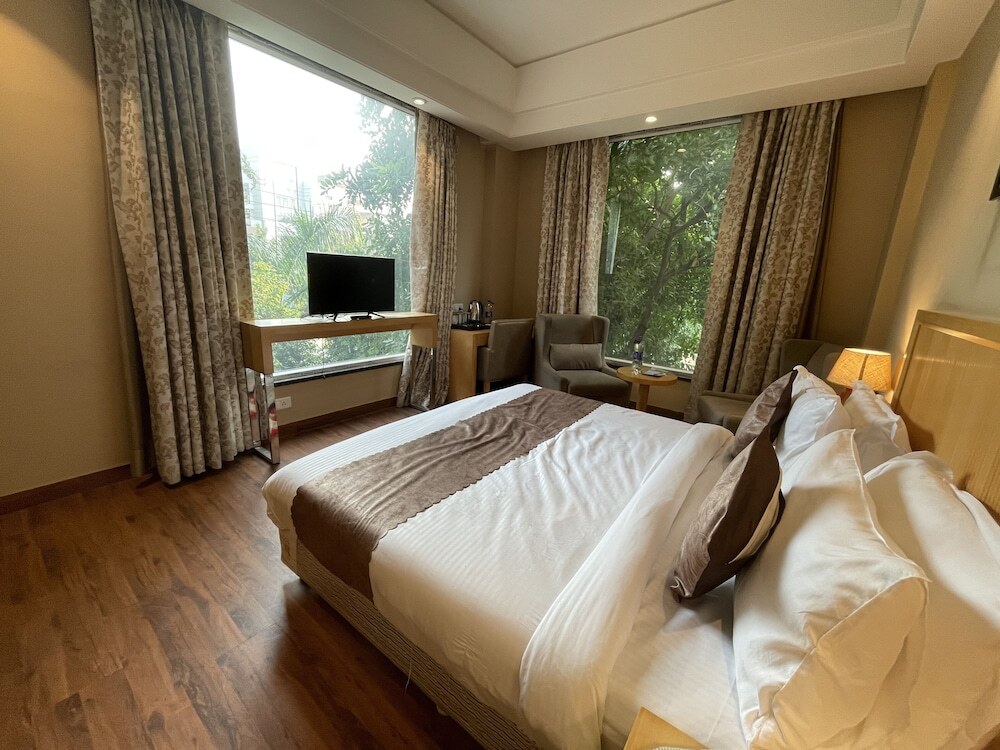 Гуруграм: Saltstayz Coroprate Suites - Golf Course