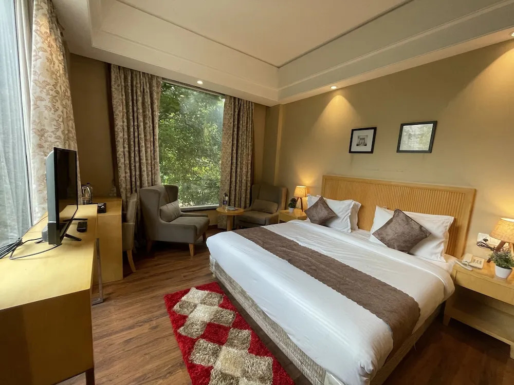 Гуруграм: Saltstayz Coroprate Suites - Golf Course