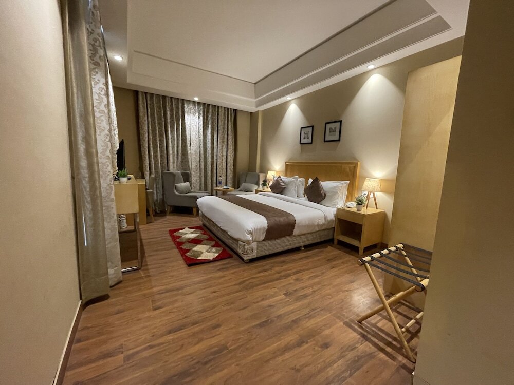 Гуруграм: Saltstayz Coroprate Suites - Golf Course