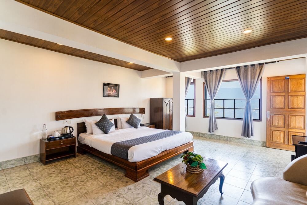 Гангток: Sparrow Cherry Resort 2 min walk To MG Marg