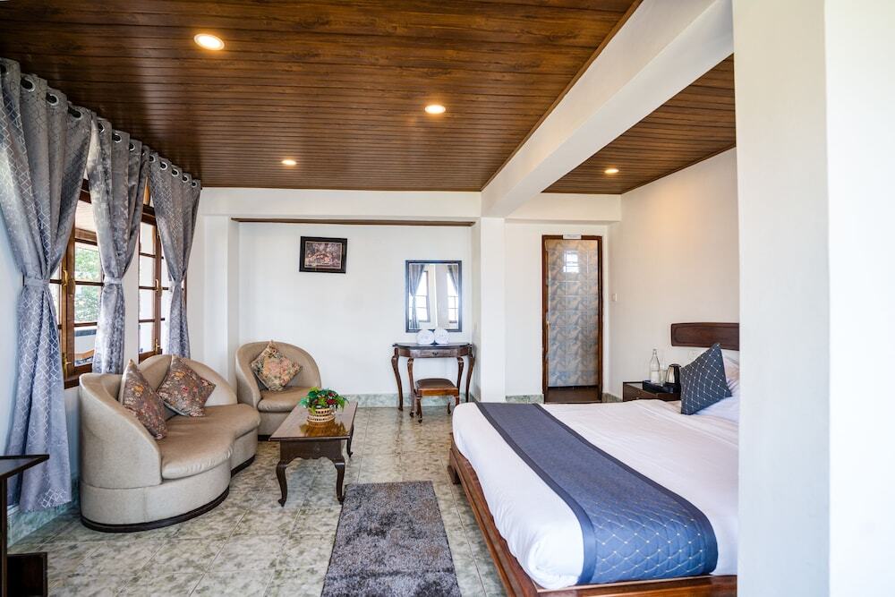 Гангток: Sparrow Cherry Resort 2 min walk To MG Marg