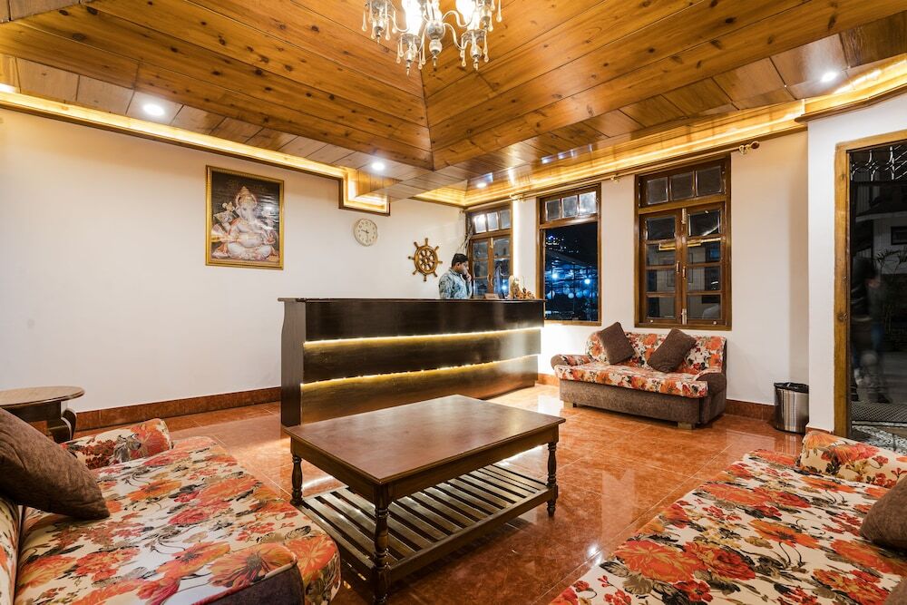 Гангток: Sparrow Cherry Resort 2 min walk To MG Marg