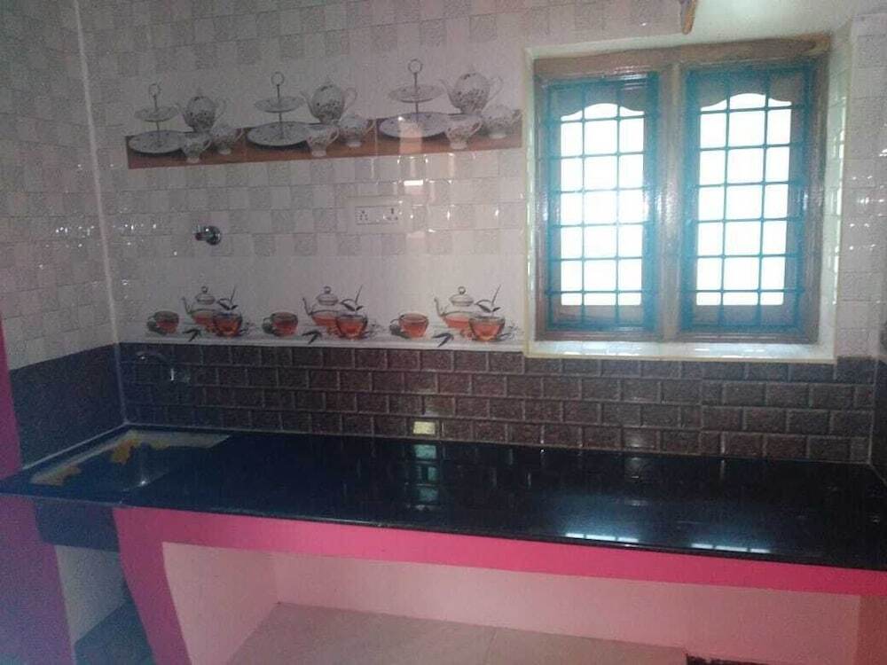 Салем: PPH Living Thulasiraman's Home Stay