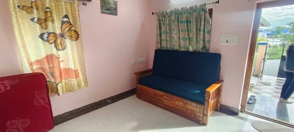 Салем: PPH Living Thulasiraman's Home Stay