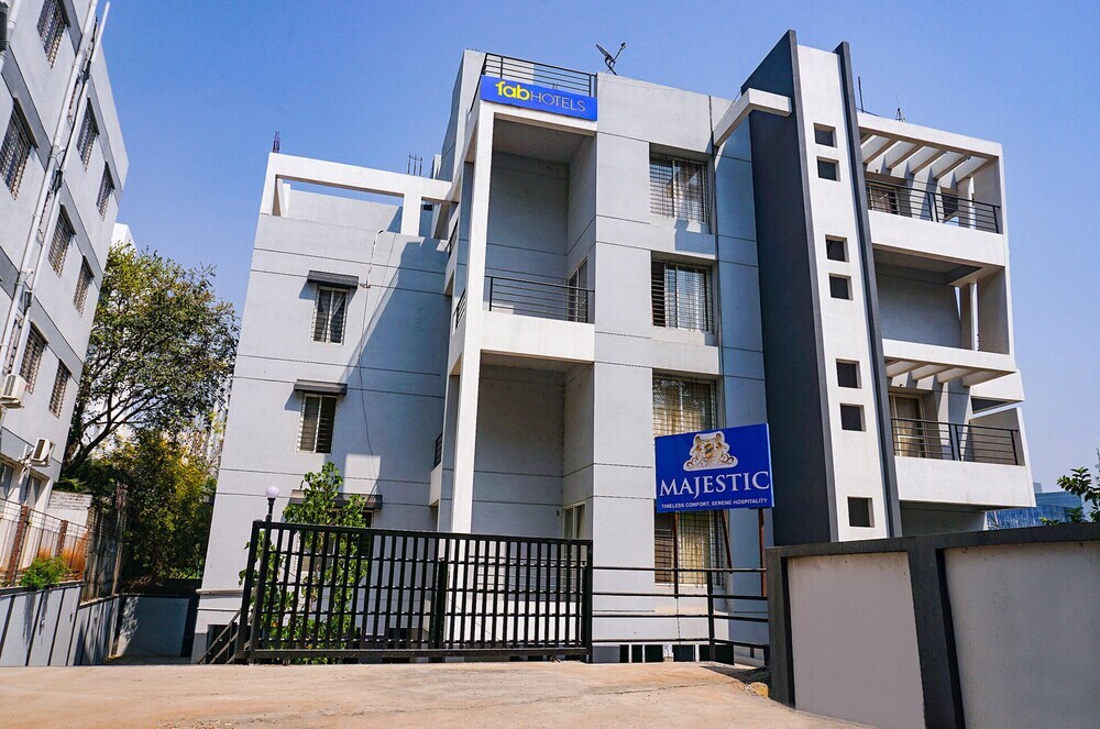 Пуна: Fabhotel Majestic Luxurious