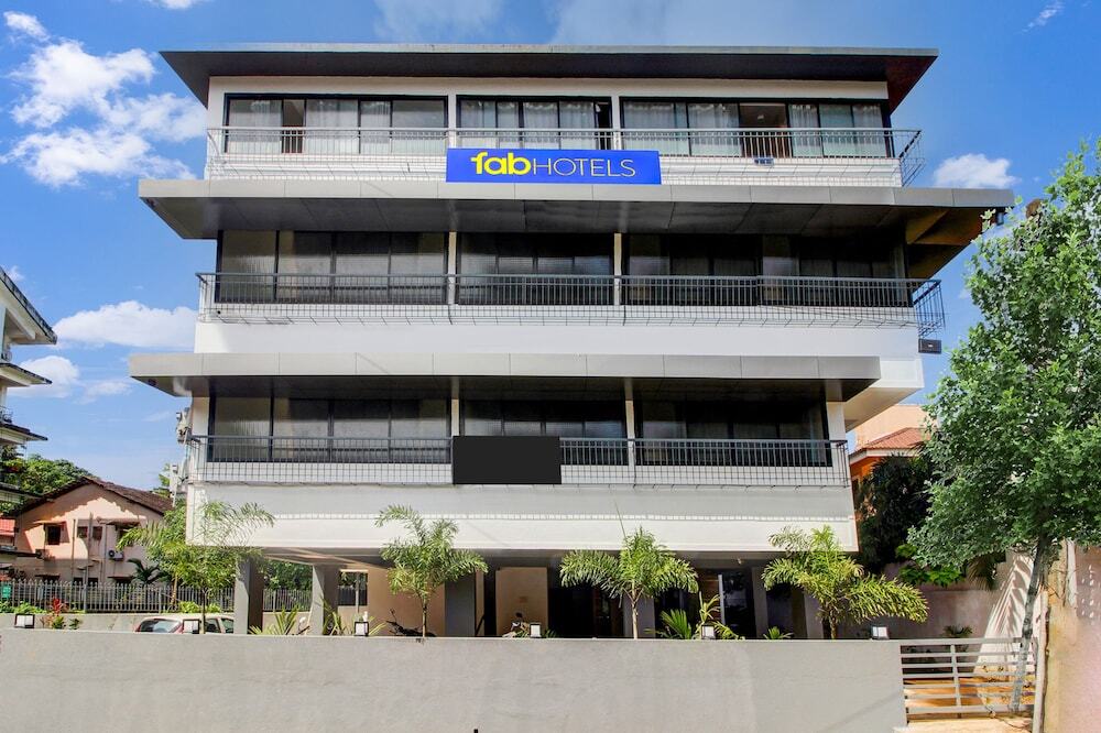 Альто-де-Порворим: Fabhotel Peak Stay