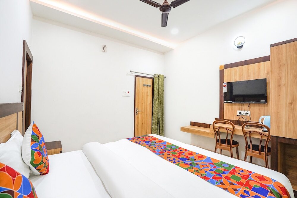 Варанаси: Fabexpress Vairagi Inn