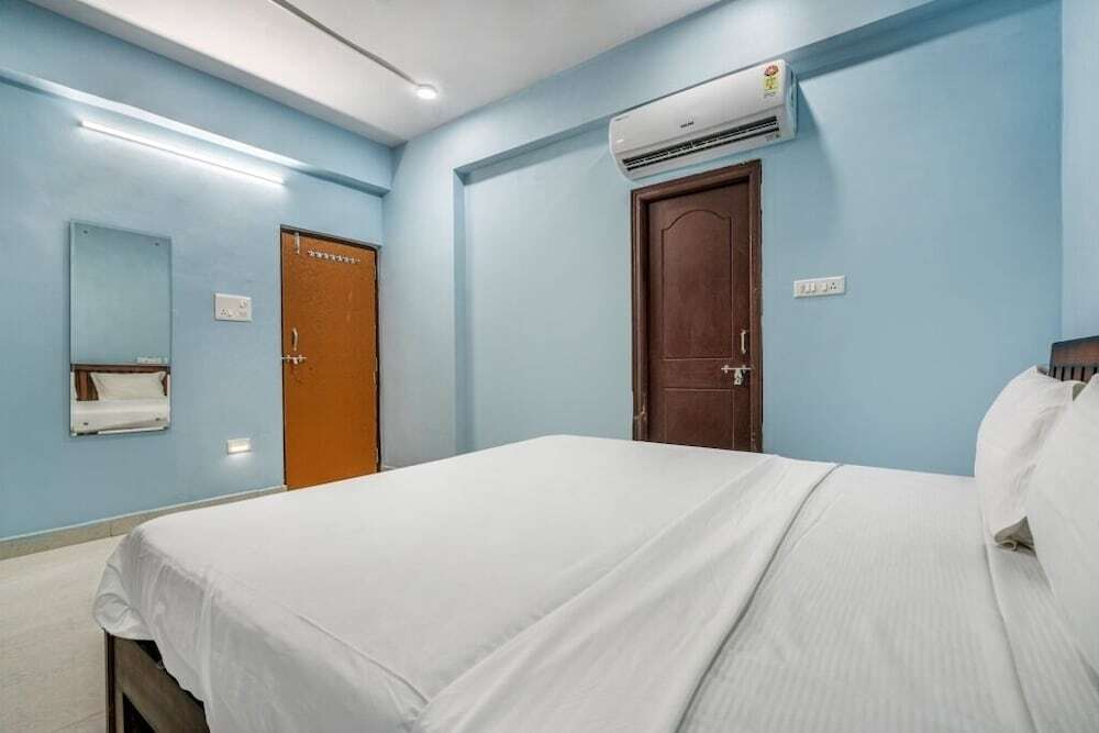 Хидерабад: iROOMZ AR Stay Inn