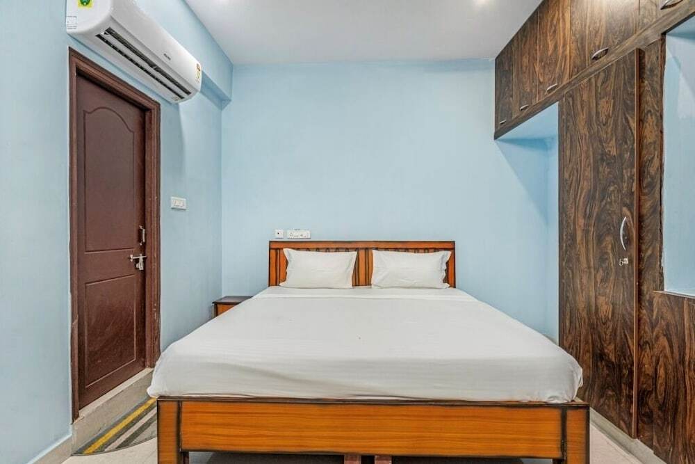 Хидерабад: iROOMZ AR Stay Inn