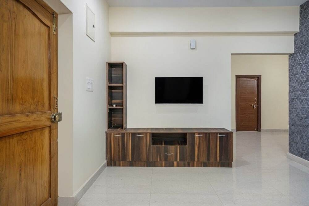 Хидерабад: iROOMZ AR Stay Inn