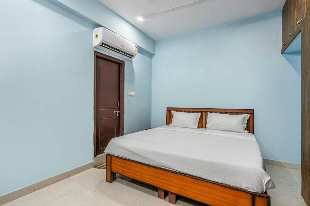 Хидерабад: iROOMZ AR Stay Inn