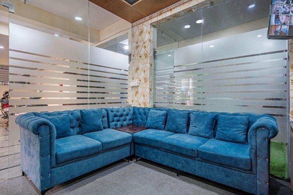 Хидерабад: iROOMZ AR Stay Inn