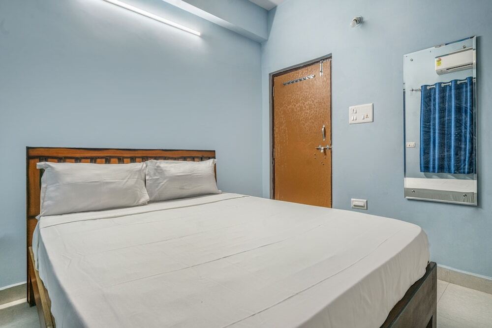 Хидерабад: iROOMZ AR Stay Inn