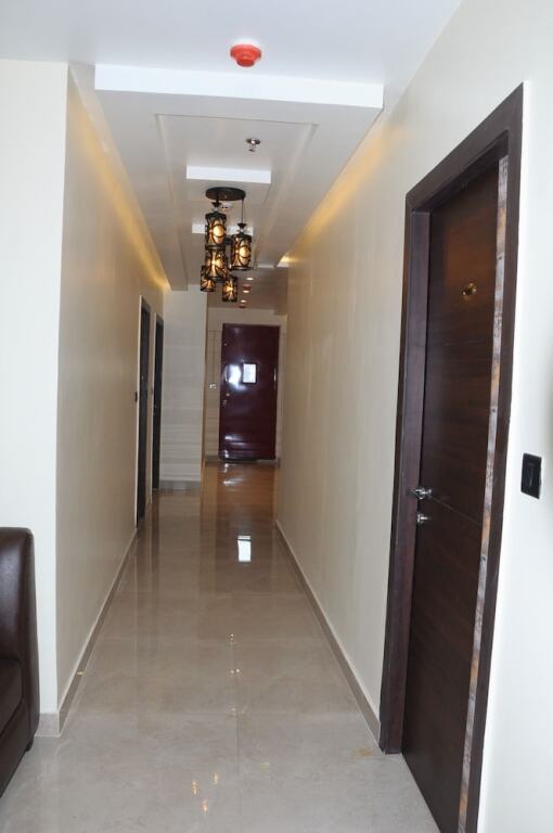 Колката: FERN INN Kolkata
