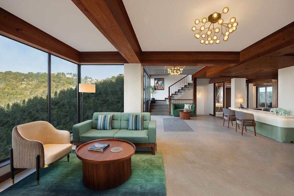 Массури: jüSTa Hollow Oak, Mussoorie