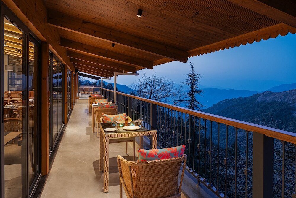 Массури: jüSTa Hollow Oak, Mussoorie