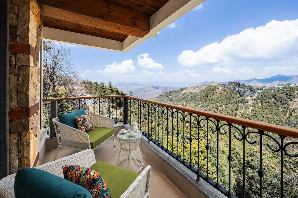 Массури: jüSTa Hollow Oak, Mussoorie