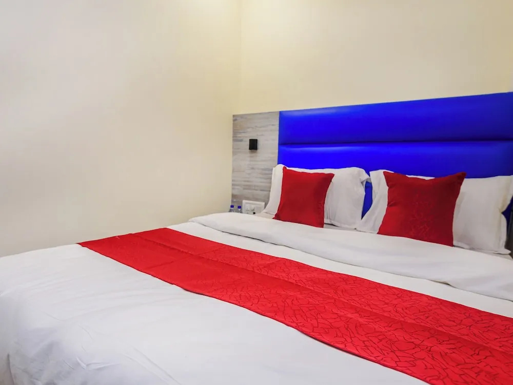 Мумбаи: Hotel Good Luck Residency