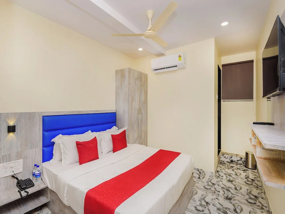 Мумбаи: Hotel Good Luck Residency