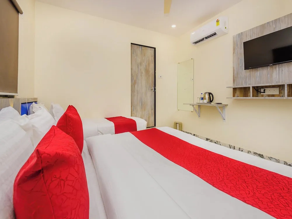 Мумбаи: Hotel Good Luck Residency
