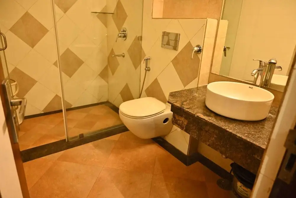 Канпур: Hotel Royal Cottage