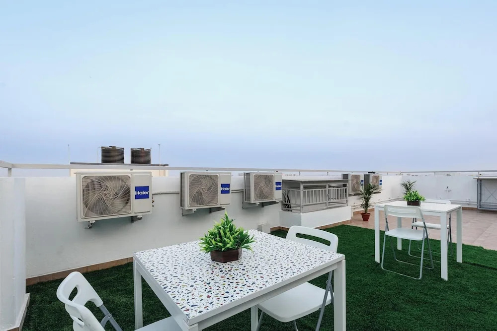 Бангалор: Olive Serviced Apartments BTM Layout