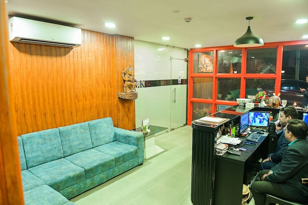Гувахати: N K Residency