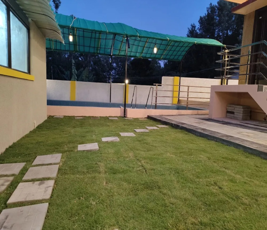 Салем: JK Resort