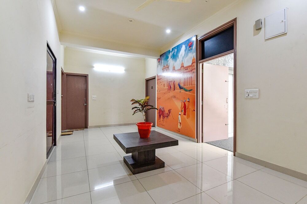 Джайпур: Fabhotel Moon Light Palace