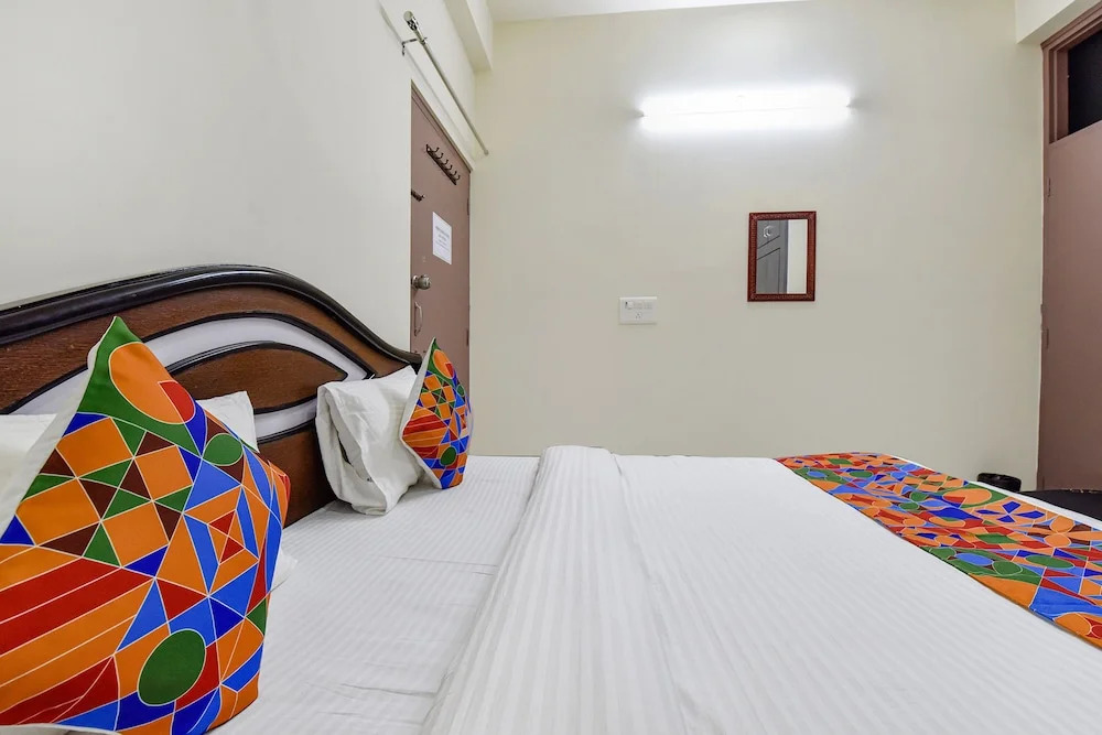 Джайпур: Fabhotel Moon Light Palace