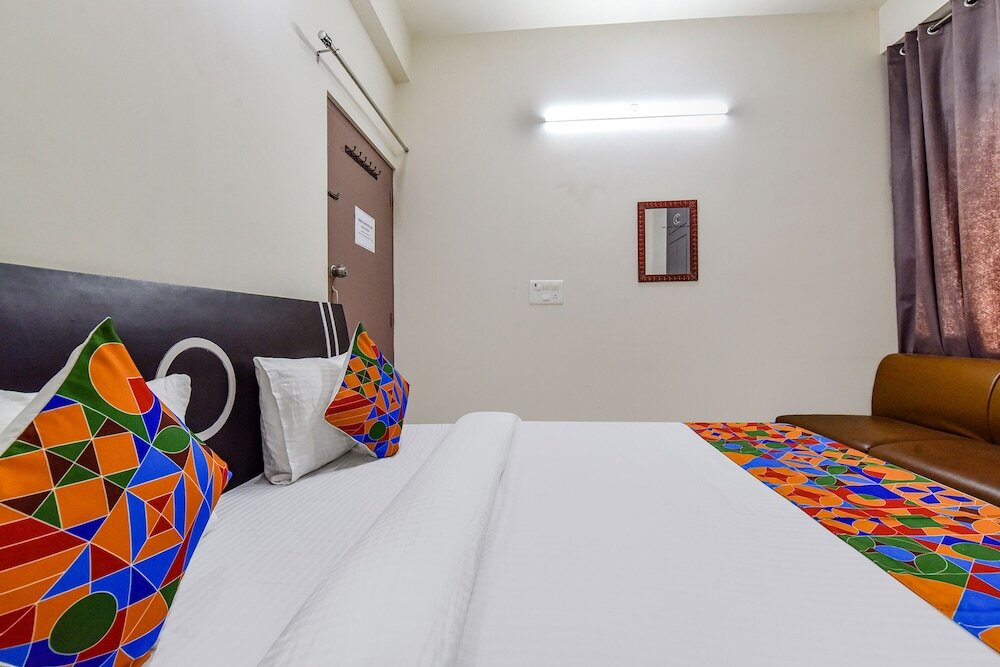 Джайпур: Fabhotel Moon Light Palace