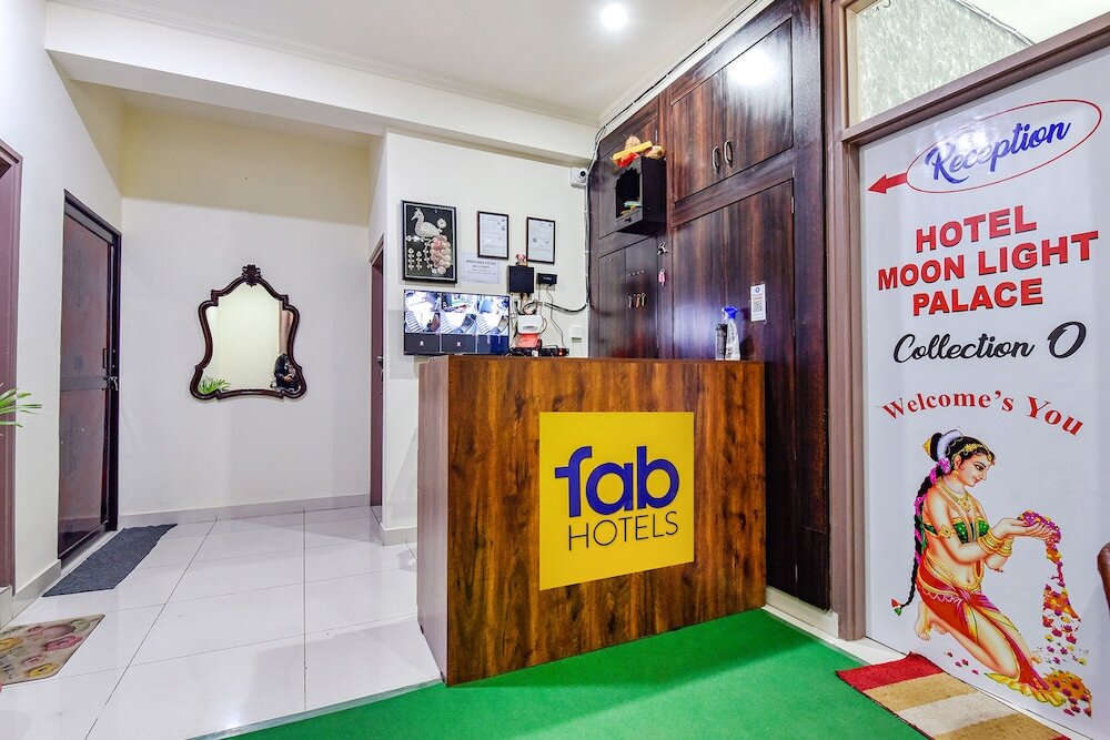 Джайпур: Fabhotel Moon Light Palace