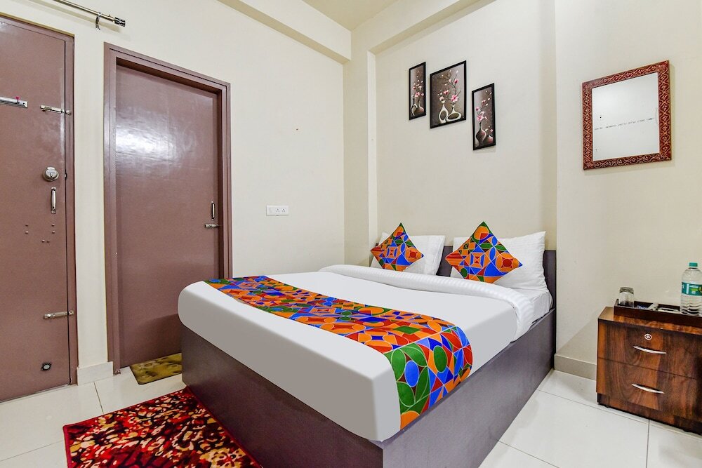Джайпур: Fabhotel Moon Light Palace