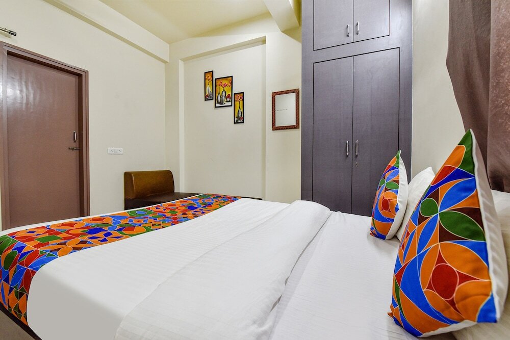 Джайпур: Fabhotel Moon Light Palace