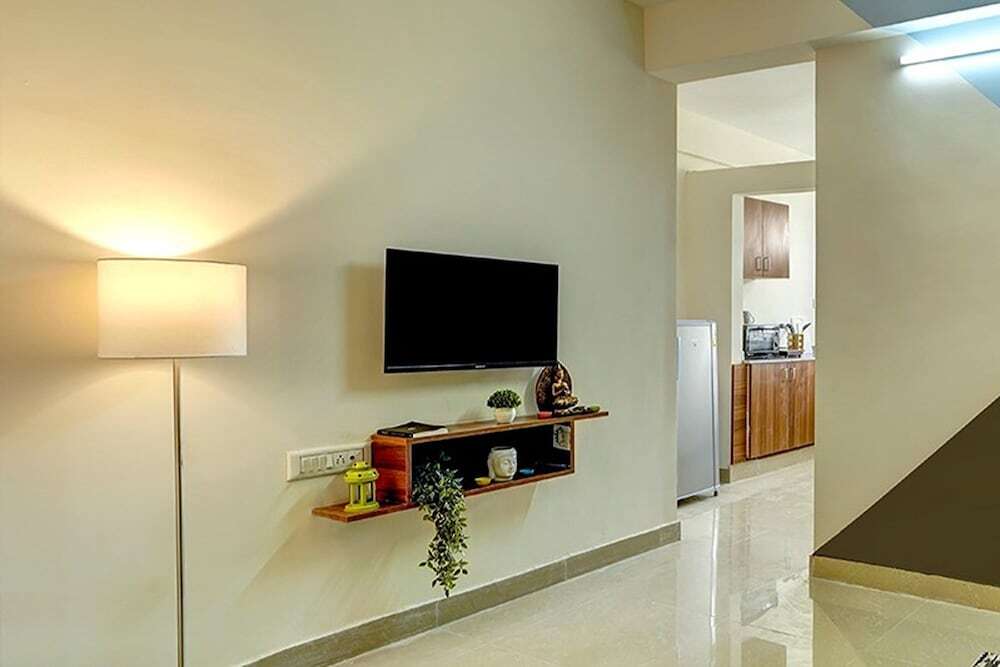 Бангалор: Wandr Leo - Whitefield, ITPL Main road, Kundalahalli Metro Station