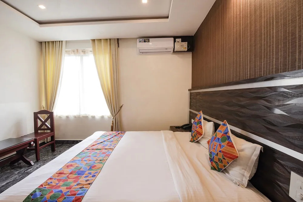 Кушалнагар: Fabhotel Prime Suloka Towers