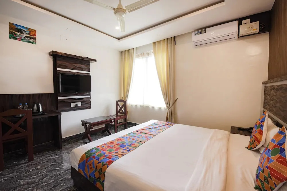 Кушалнагар: Fabhotel Prime Suloka Towers