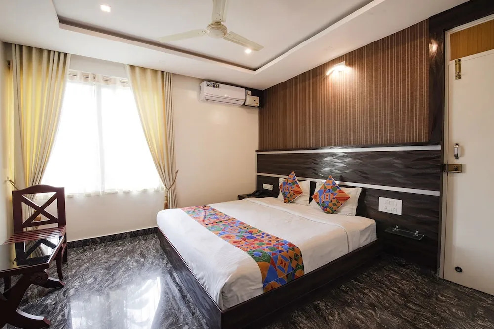 Кушалнагар: Fabhotel Prime Suloka Towers