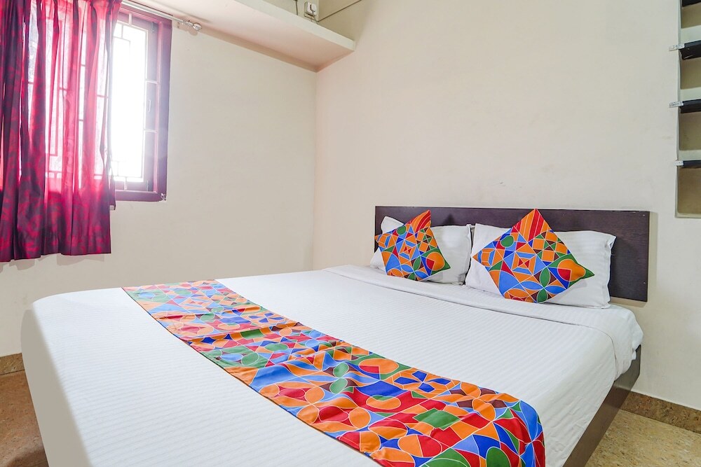 Коимбатур: Fabexpress Varun Residency
