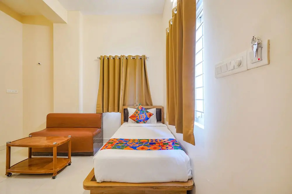 Бангалор: Fabhotel Grand Vista Inn