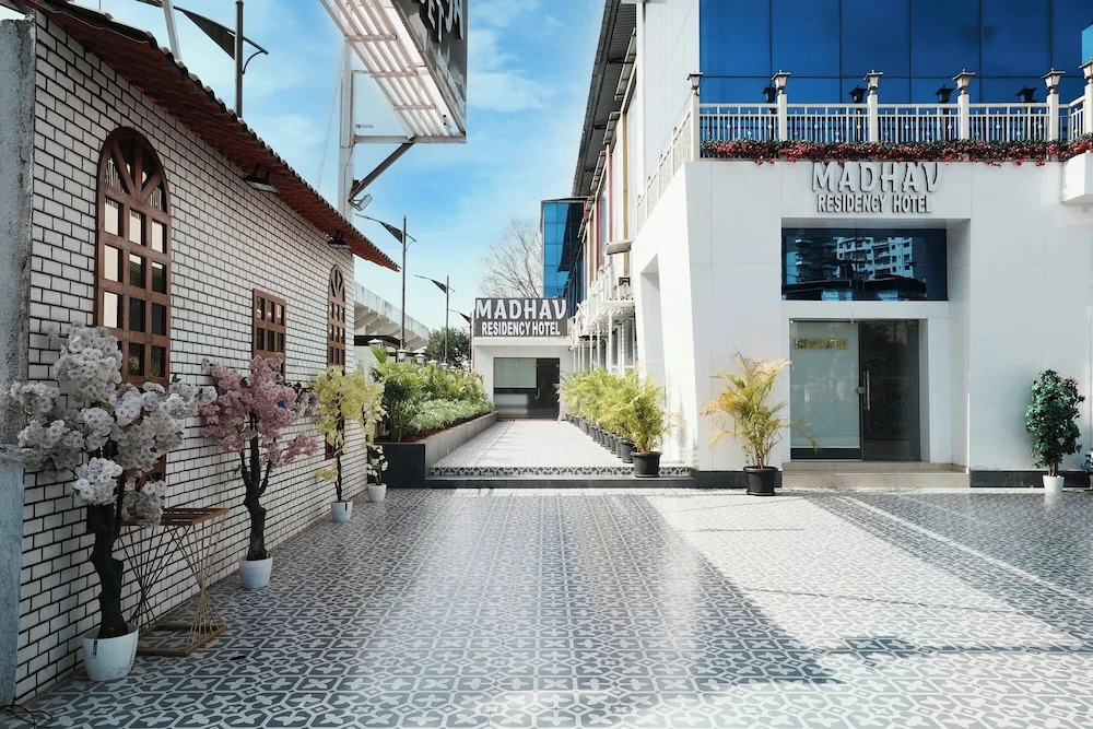 Тхане: Madhav Residency, Kalyan, Mumbai