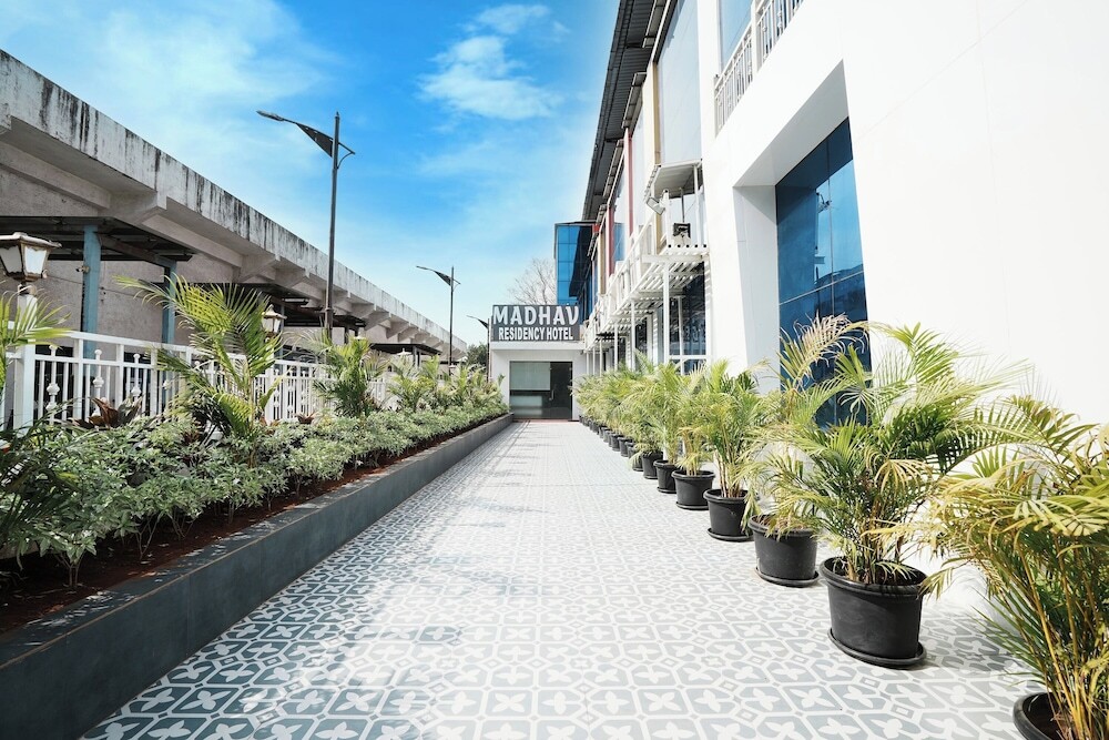 Тхане: Madhav Residency, Kalyan, Mumbai