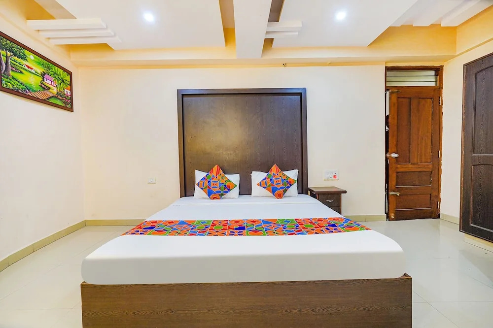 Бангалор: Fabhotel Bns Lodge
