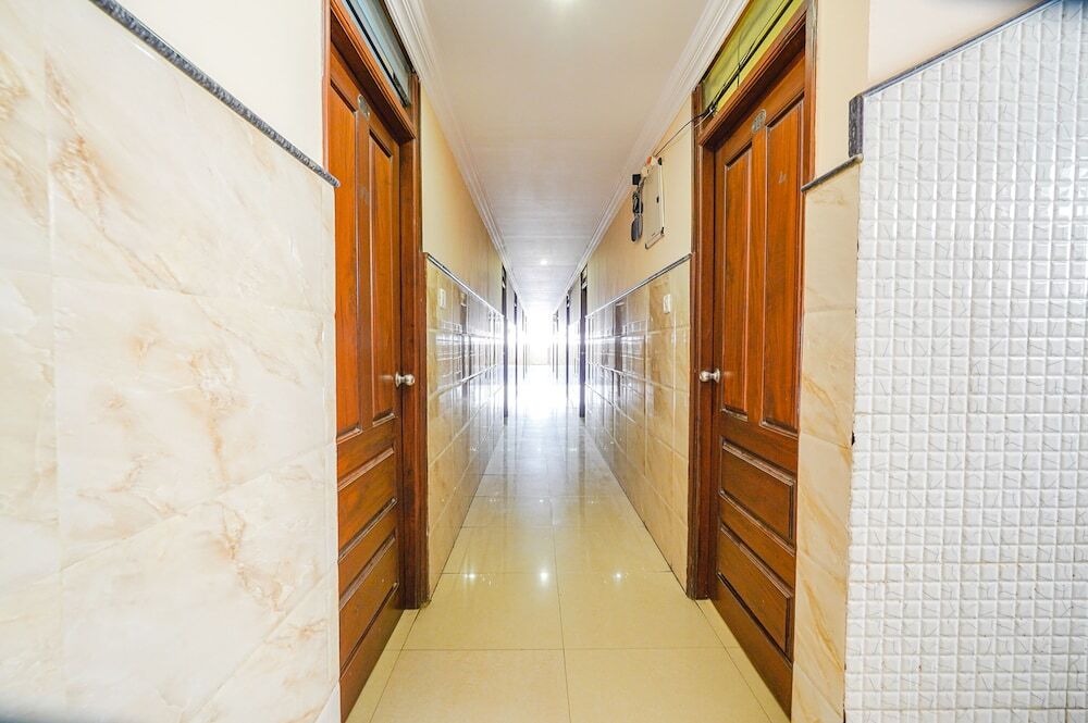 Fabhotel Bns Lodge — фото 2