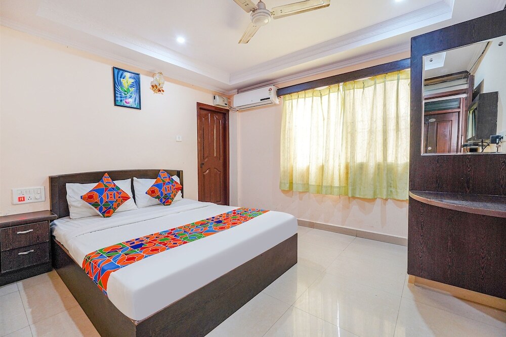 Бангалор: Fabhotel Bns Lodge